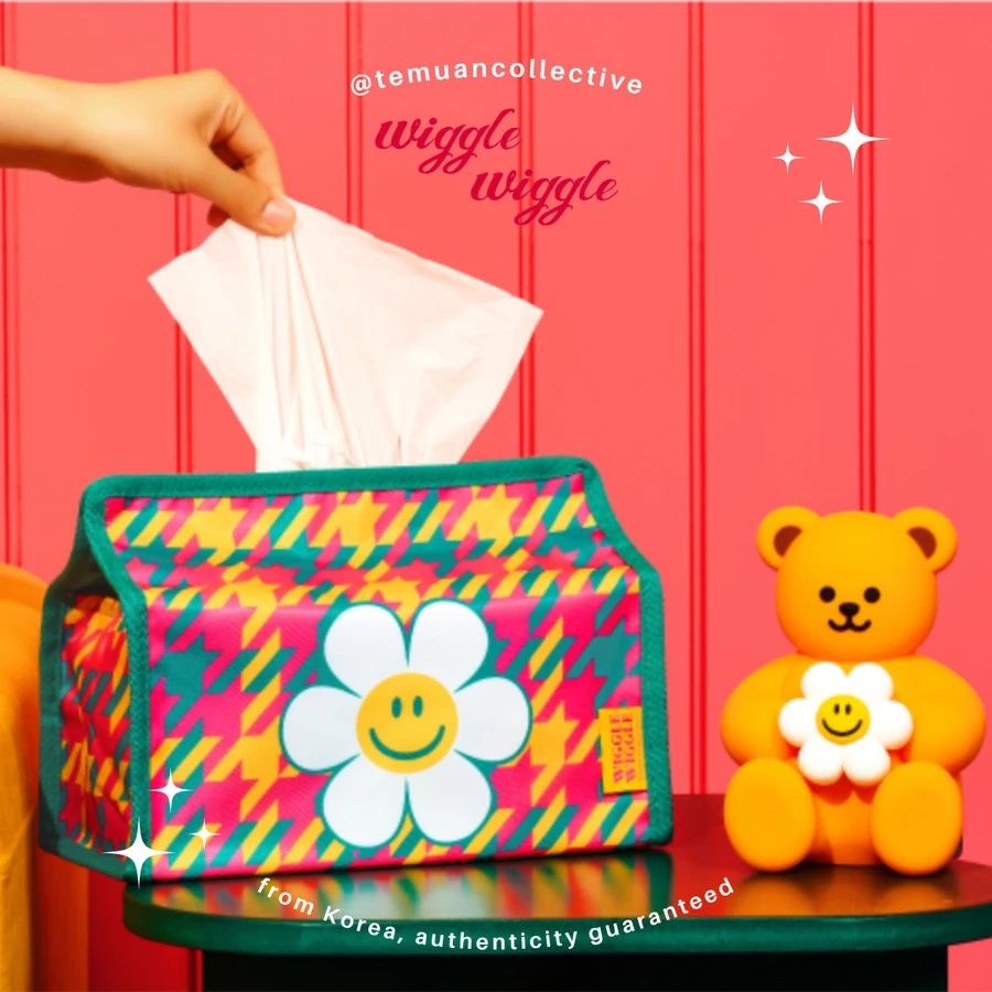 Wiggle Wiggle Tissue Cover