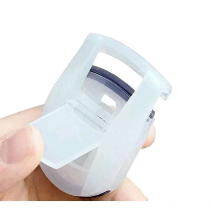 MUJI Portable Eyelash Curler