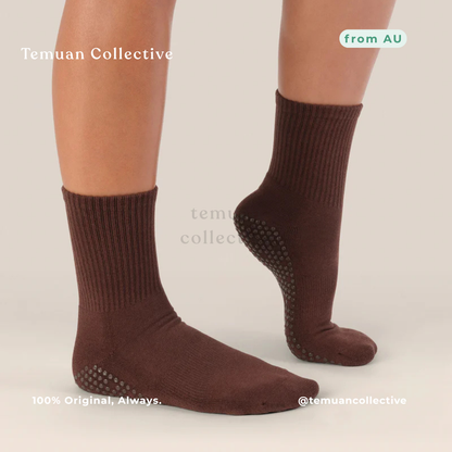 MoveActive Crew Non Slip Grip Pilates Socks