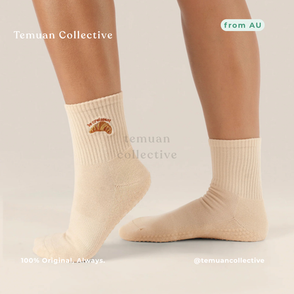 MoveActive Crew Non Slip Grip Pilates Socks