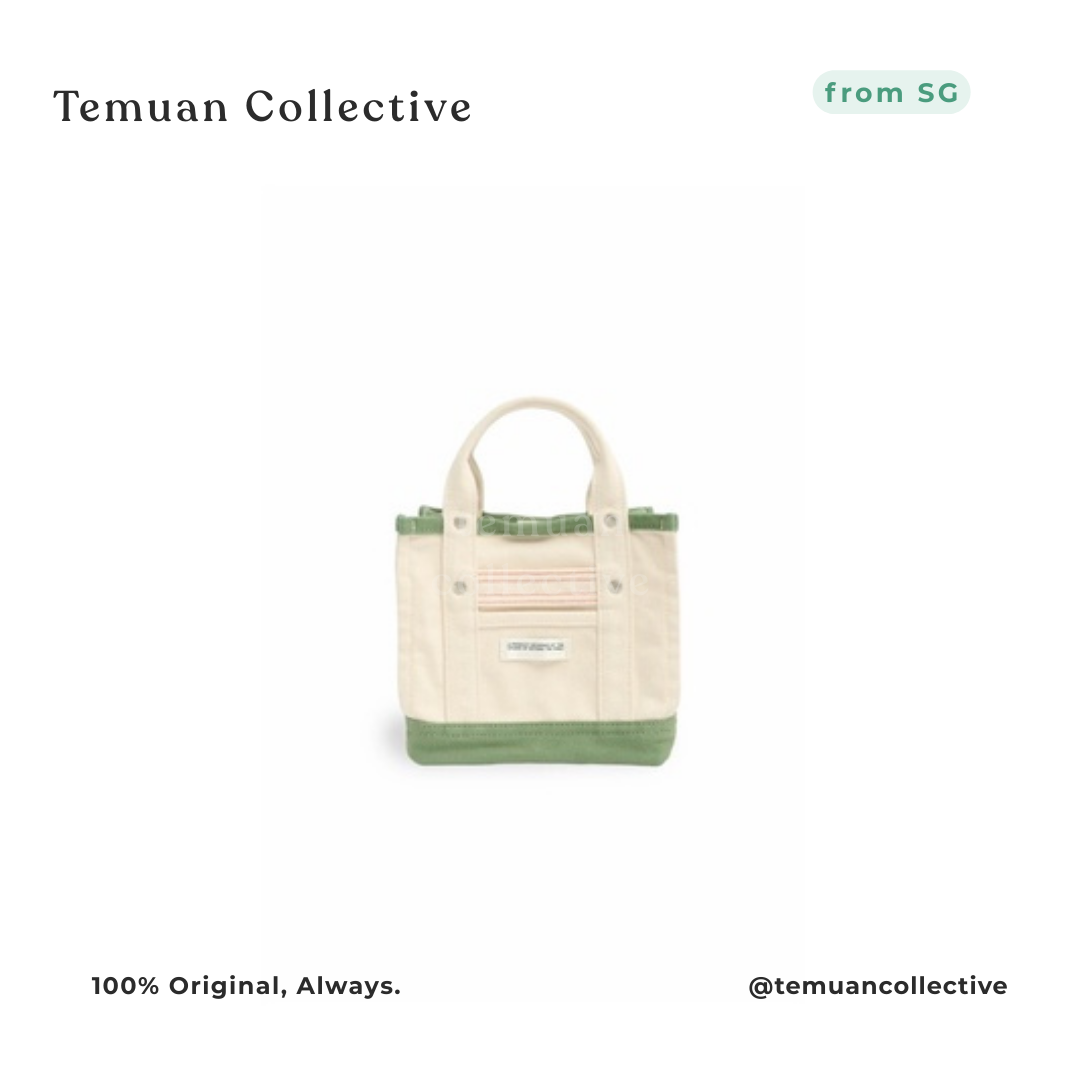 Beyond the Vines Canvas Carryall 0.5 Bag