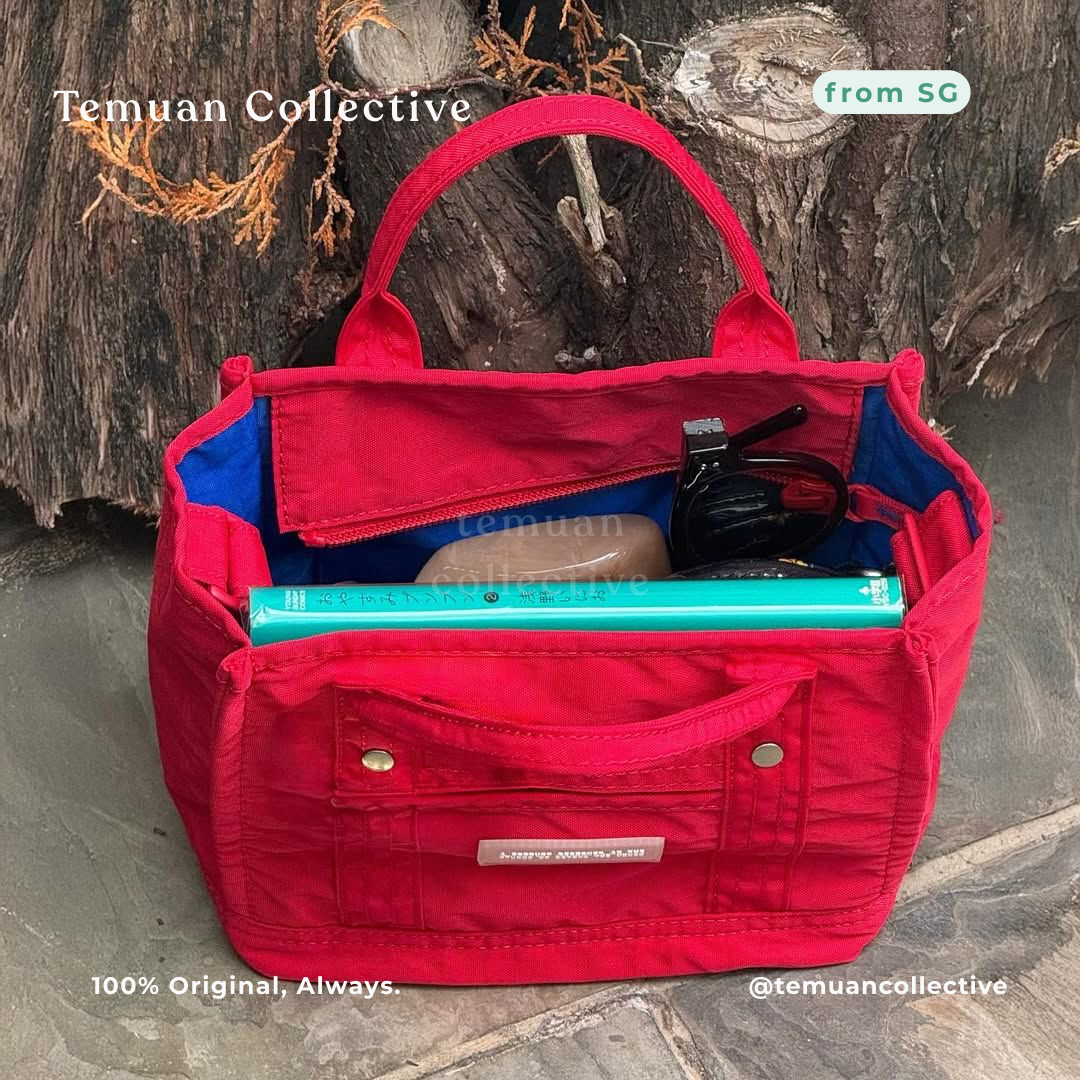 Beyond the Vines Canvas Carryall 0.5 Bag