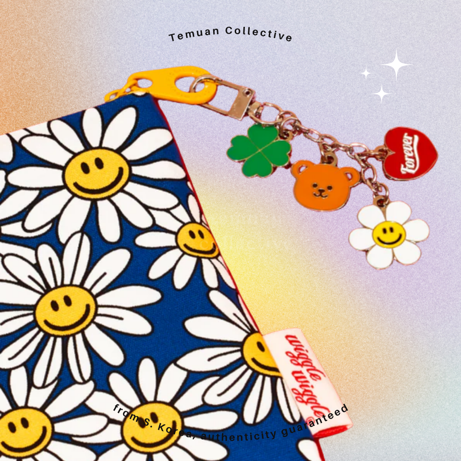 Wiggle Wiggle Metal Charm Keyring
