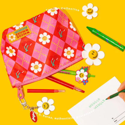Wiggle Wiggle Pattern Pouch