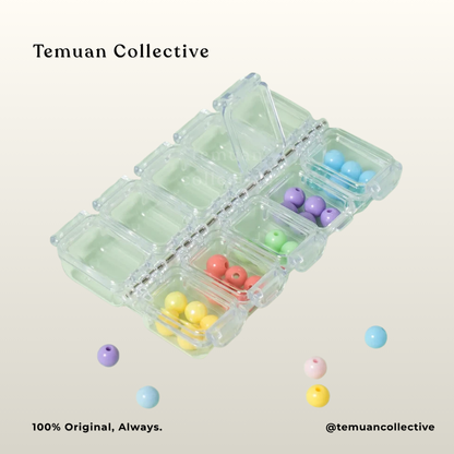 Clear 10-Compartment Compact Section Case