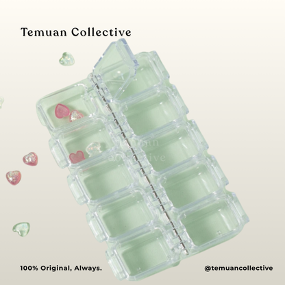 Clear 10-Compartment Compact Section Case