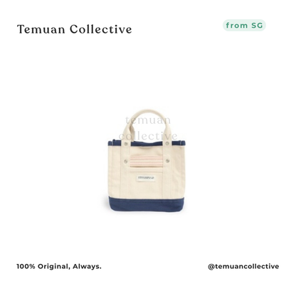 Beyond the Vines Canvas Carryall 0.5 Bag