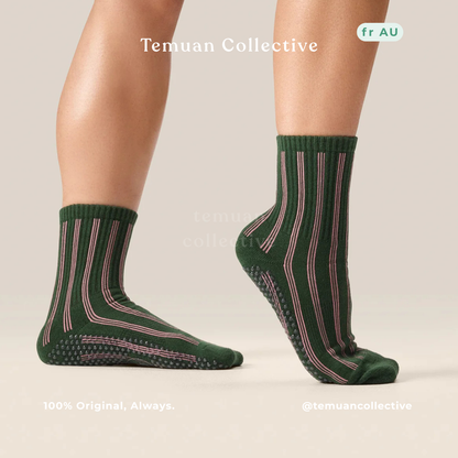 MoveActive Crew Non Slip Grip Pilates Socks