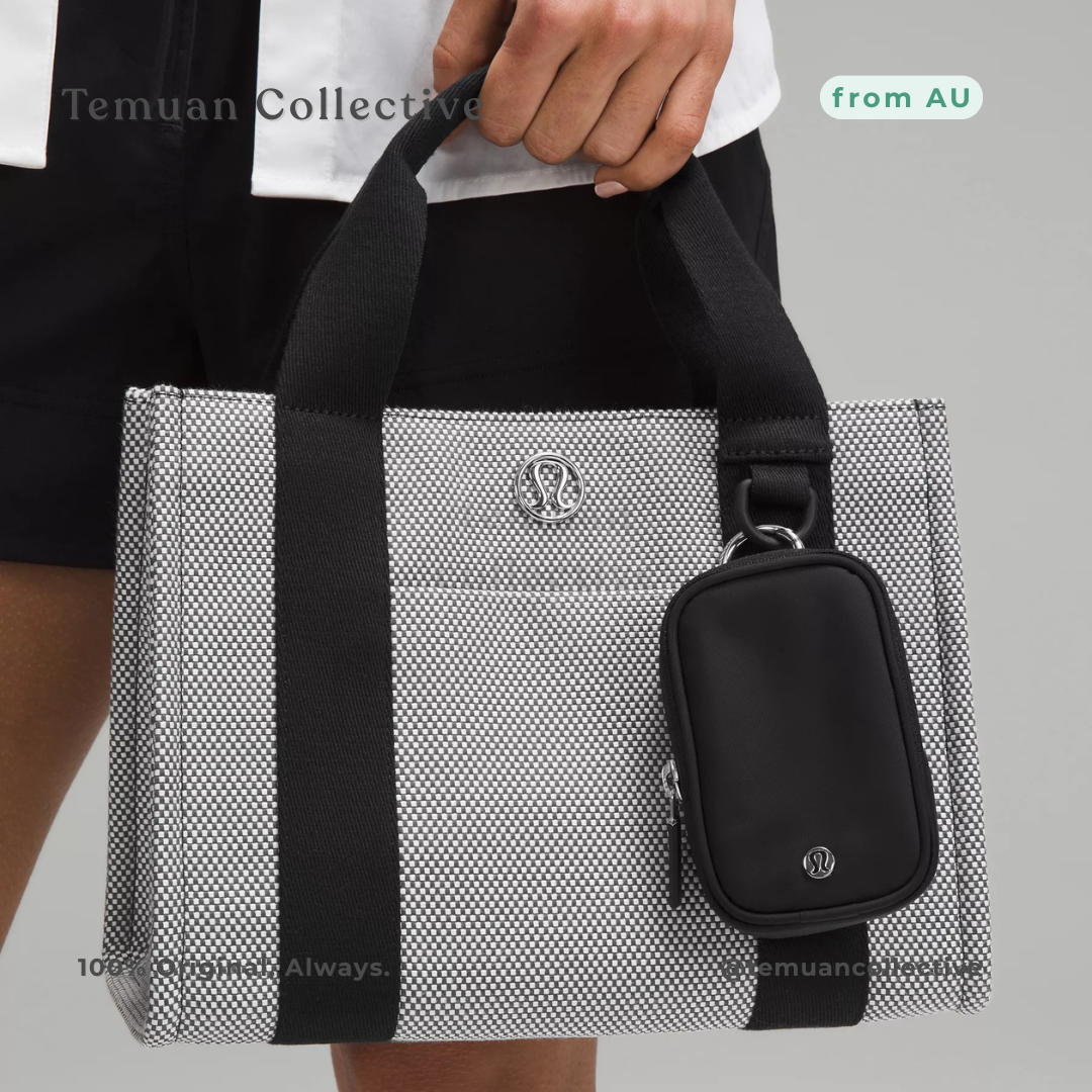 Lululemon Clippable Nano Pouch