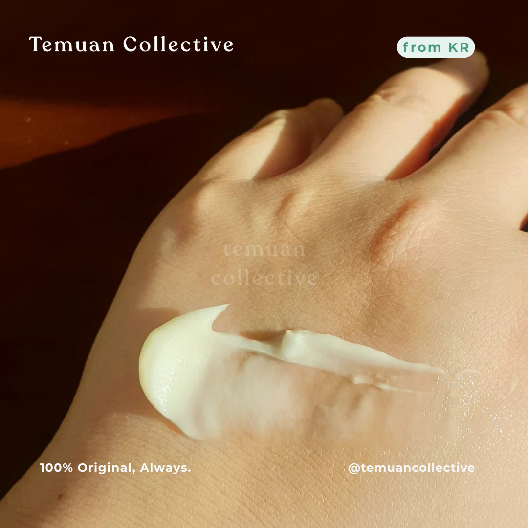 W.Dressroom Moisturizing Perfume Hand Cream