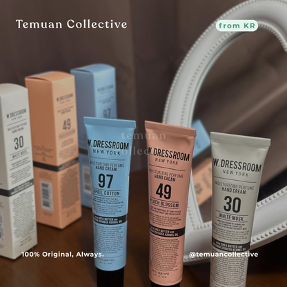 W.Dressroom Moisturizing Perfume Hand Cream
