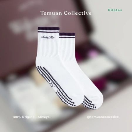 Sunday Pilates Club Grip Socks