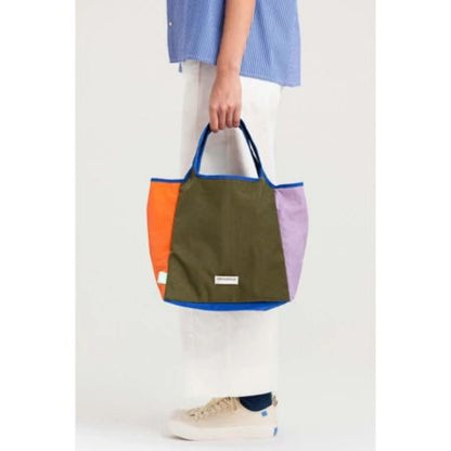 Beyond the Vines Mini Crunch Carrier