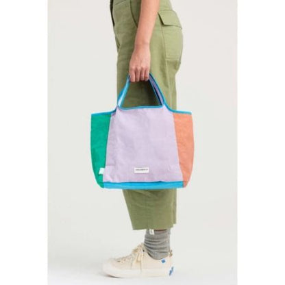 Beyond the Vines Mini Crunch Carrier