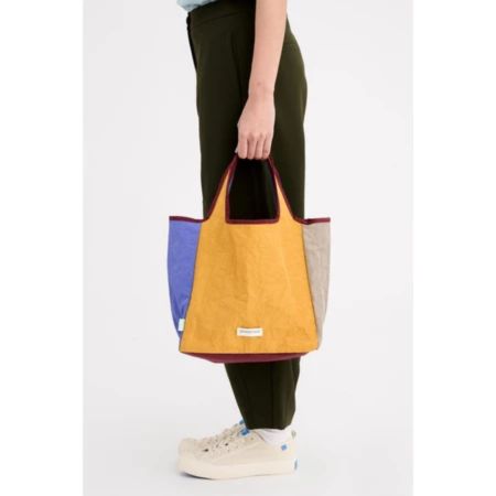 Beyond the Vines Mini Crunch Carrier