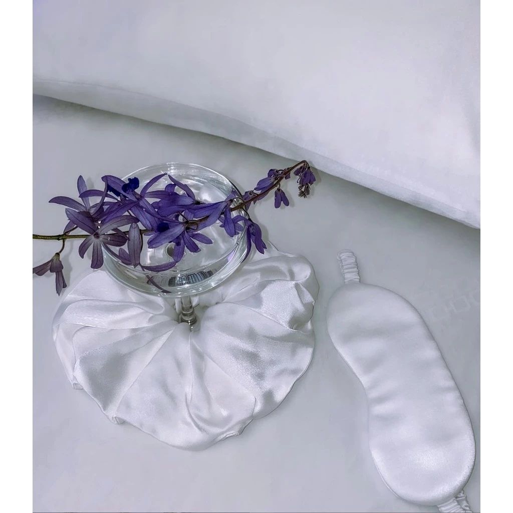 Hepburn Satin Silk Eye Cover House of Sanaa