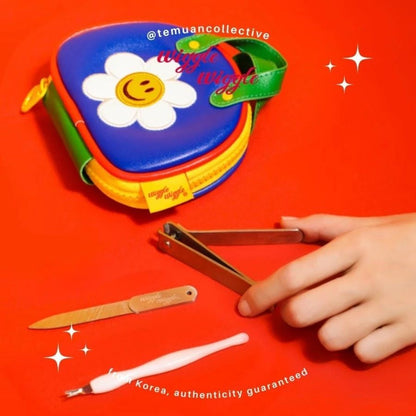 Wiggle Wiggle Manicure Set