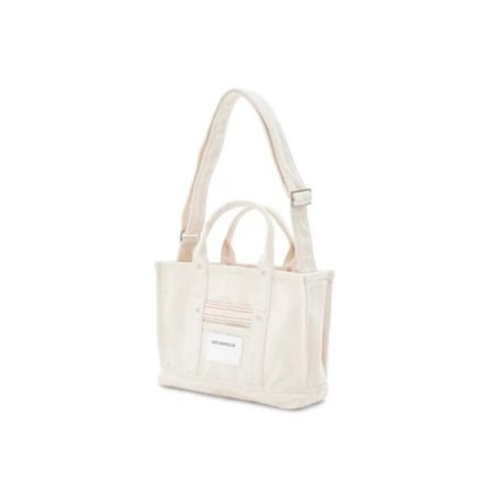 Beyond the Vines Canvas & Crunch Carryall 01