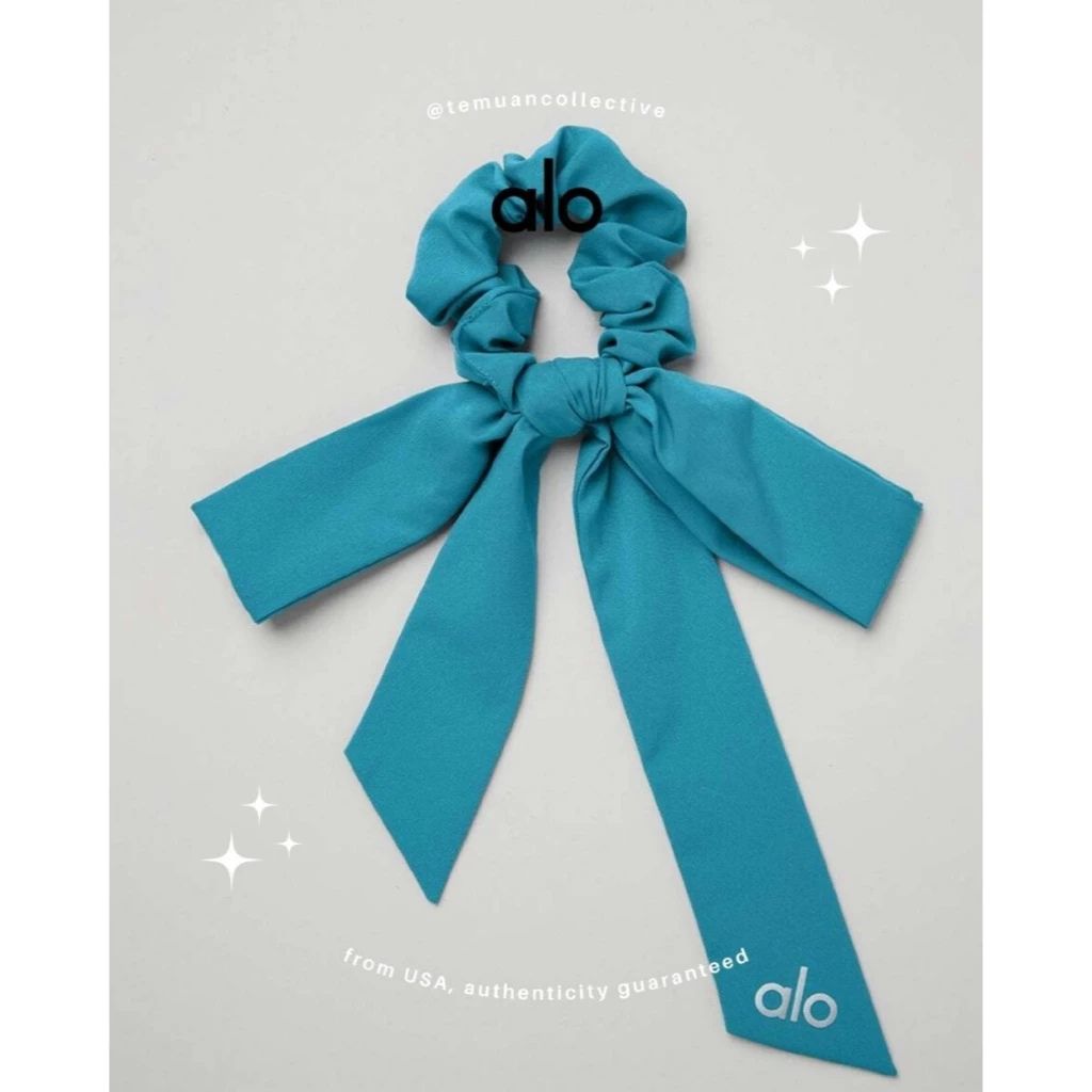 Alo Yoga Love Knots Tie Scrunchie