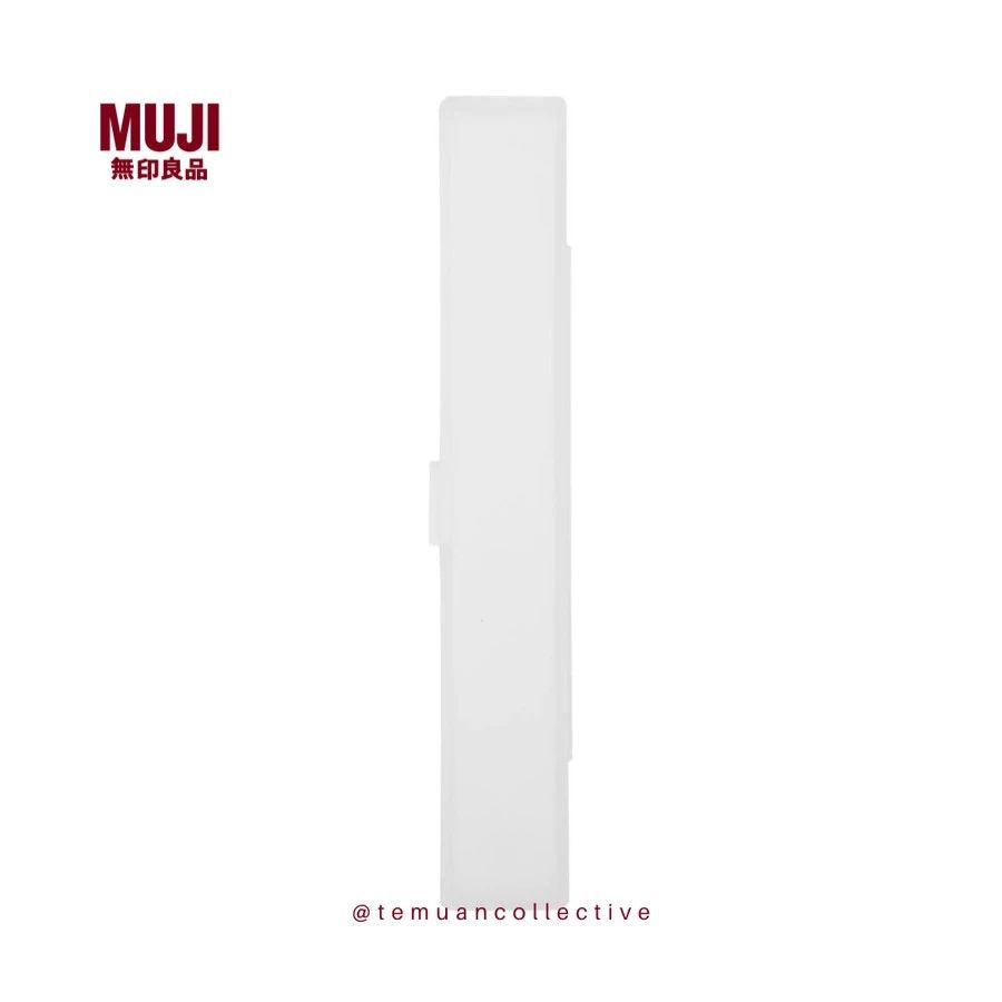 MUJI Polypropylene Toothbrush Case