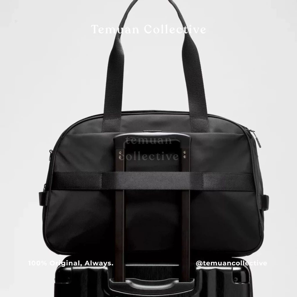 lululemon City Essentials Duffle Bag 28L