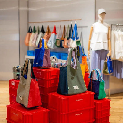 Beyond the Vines Mini Crunch Carrier