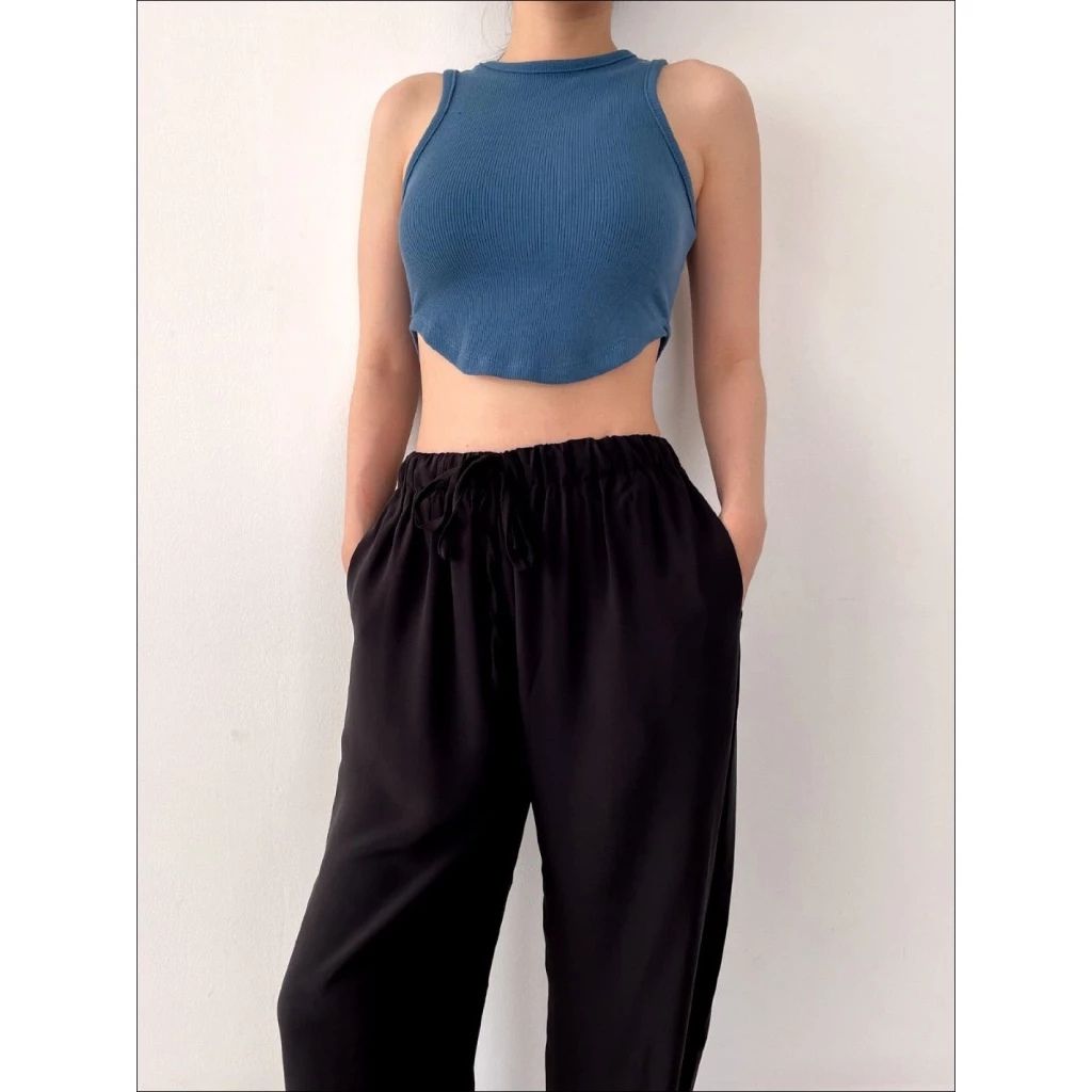 Basic Ribbed Sleeveless Crop Top