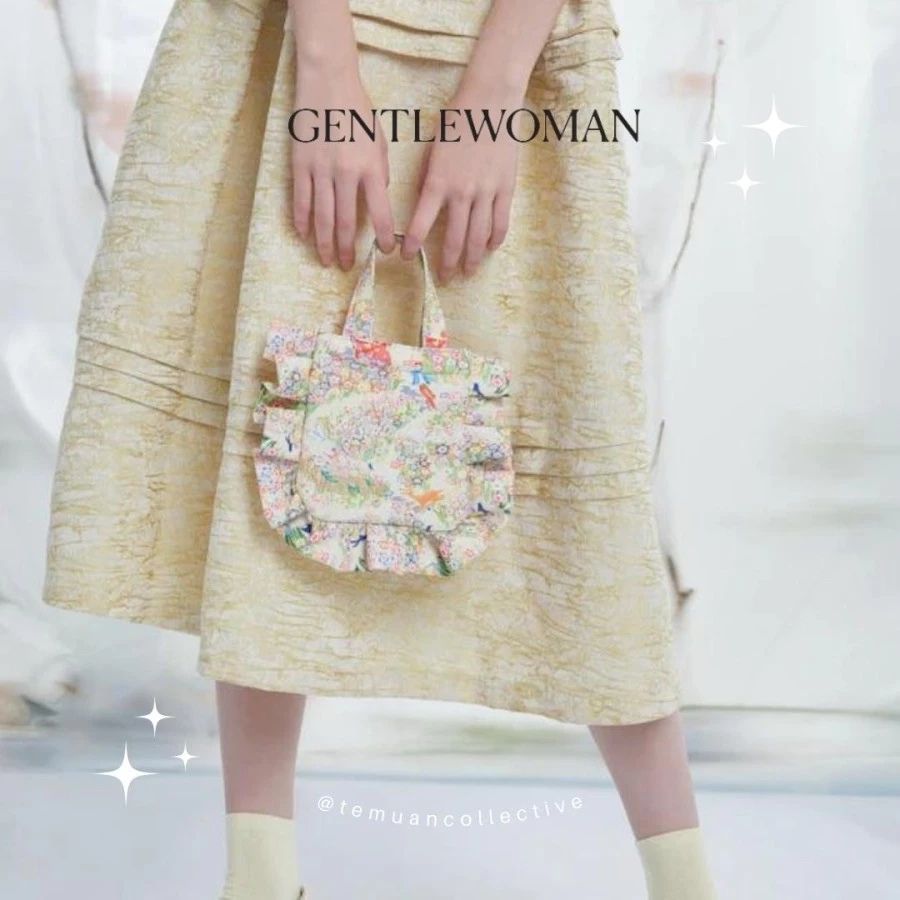 GENTLEWOMAN Flower Field Pillow Bag