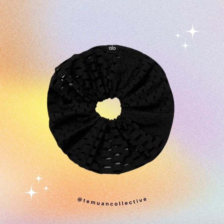 Alo Yoga Mesh Haute Summer Scrunchies