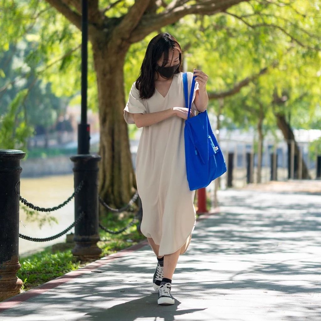 Beyond the Vines The Flat Bag