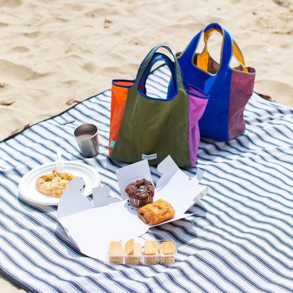 Beyond the Vines Mini Crunch Carrier