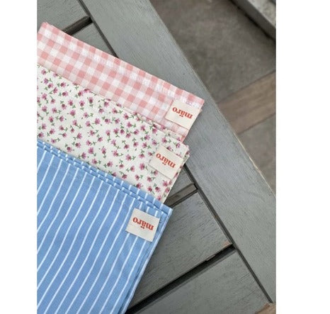 Reversible Floral Print Placemat dining linen