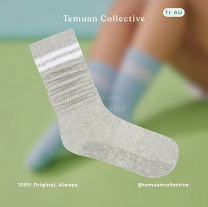 MoveActive Pilates Project x Cheerleader Scrunch Non Slip Grip Socks