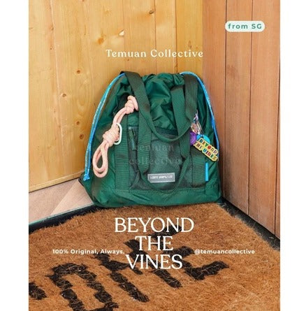 BEYOND THE VINES ParaPack