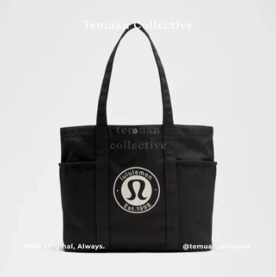 Lululemon Daily Multi-Pocket Canvas Tote Bag 20L