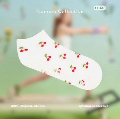 MoveActive Classic Low Rise Grip Pilates Socks