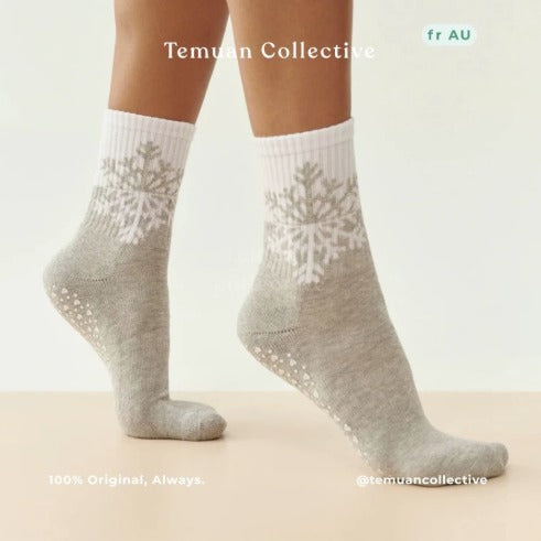 MoveActive Crew Non Slip Grip Pilates Socks